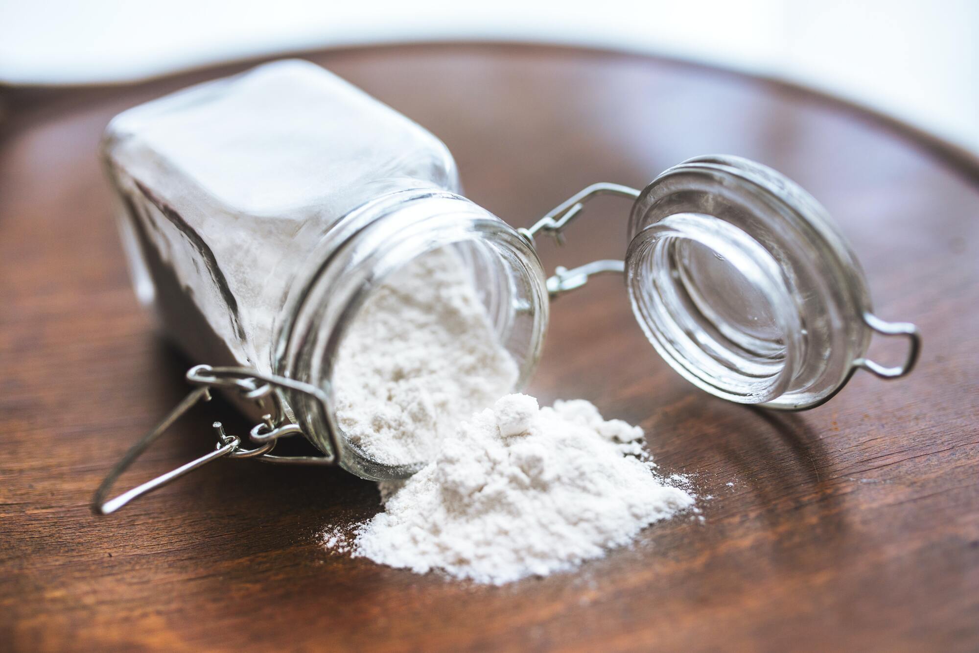 Baking powder for dough