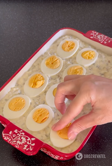 Eggs in tartar sauce: an original Easter recipe
