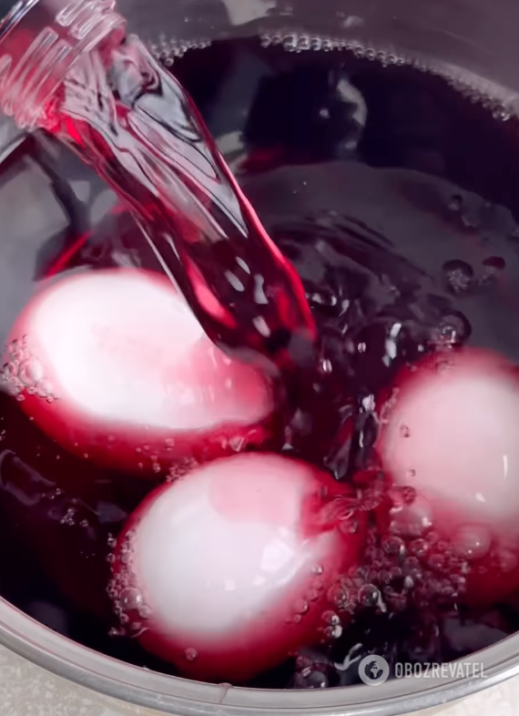 How to dye eggs with wine