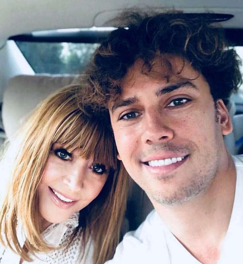 How does Alla Pugacheva look like at the age of 75: Maxim Galkin showed a fresh photo of his wife and charmed the network