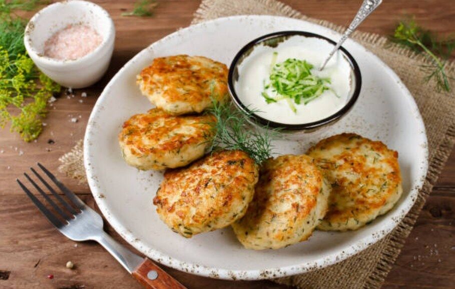 Fish cakes in a pan