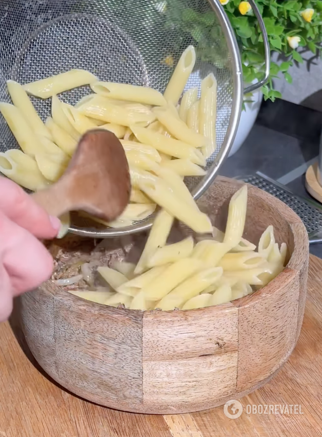 Boiled pasta