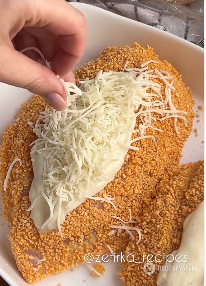 Cooking fillets with cheese