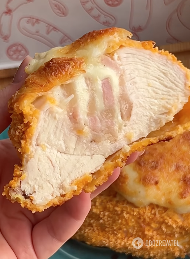Juicy fillet with cheese