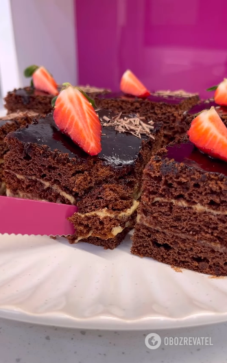 Ciasto czekoladowo-miodowe: prosty przepis, który zadowoli Twoją rodzinę