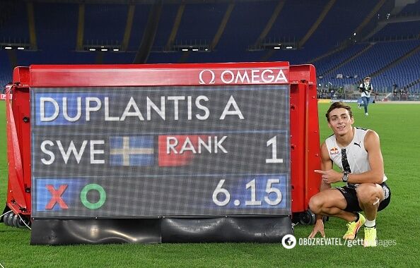 On the first try! The ''New Bubka'' set a world record in the pole vault. Video