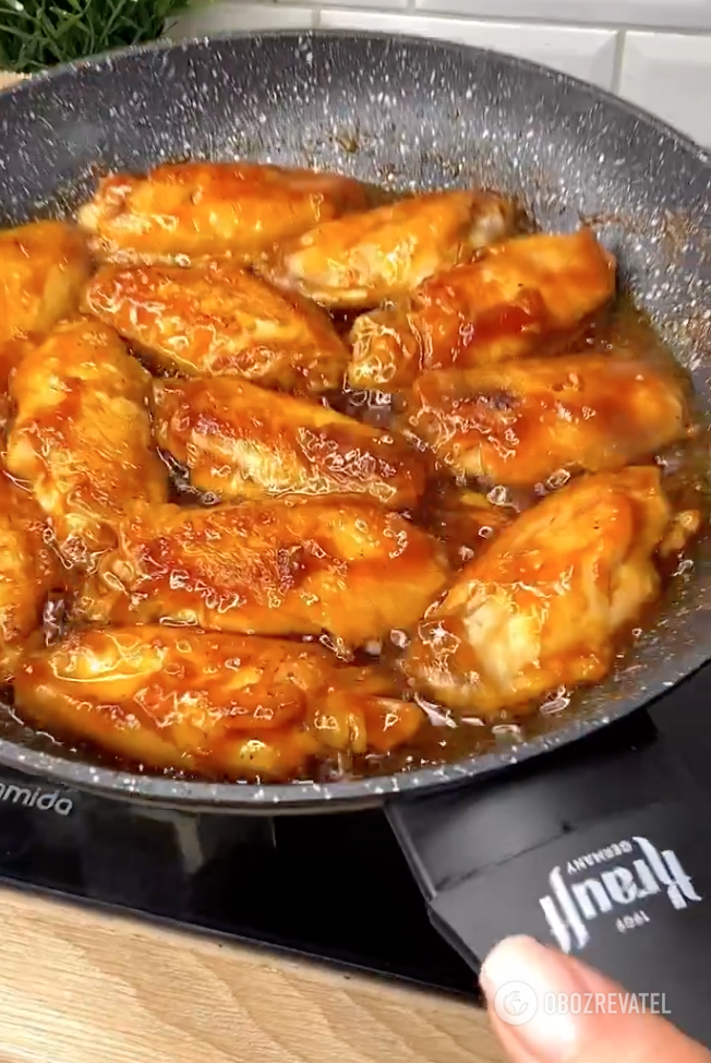 Wings in honey and sauce