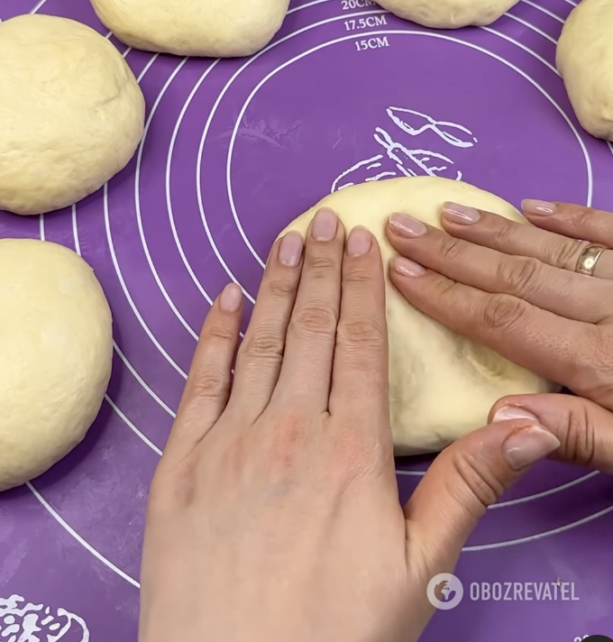 Elastic dough