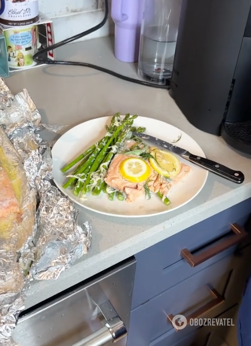 Dziwne, ale pyszne: blogerka podzieliła się swoim sposobem na gotowanie łososia w zmywarce do naczyń