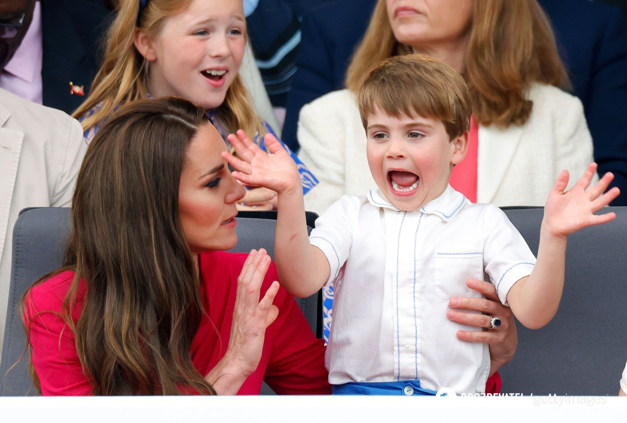 A royal expert has given two reasons why Kate Middleton showed a photo of Prince Louis later than usual