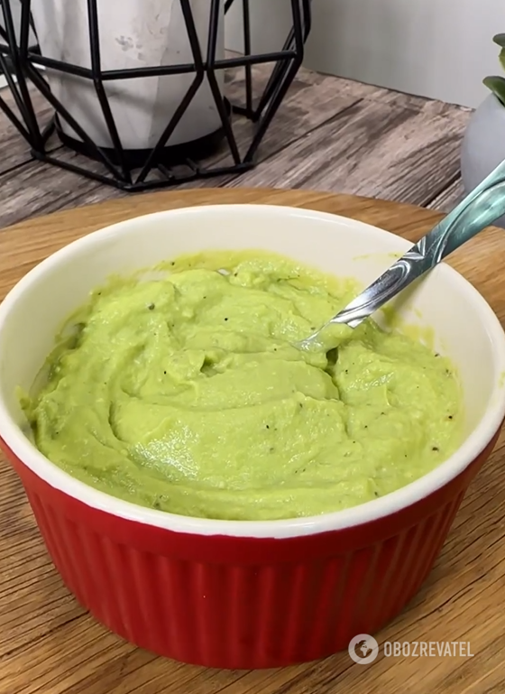 Better than mayonnaise, yogurt and sour cream: a versatile avocado sauce for any dish