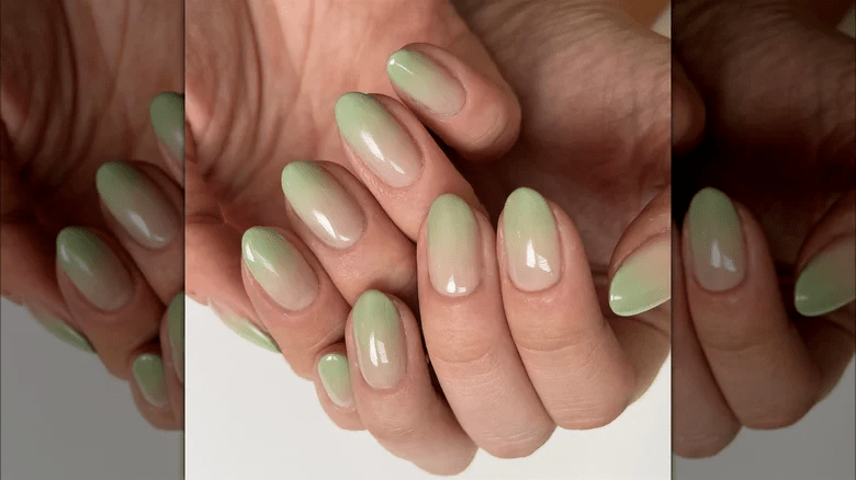 Manicure w kolorach zapałki i mięty został uznany za najmodniejszy projekt wiosny