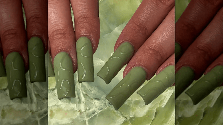 Matcha and mint nails are a new manicure trend. 6 ideas for inspiration that smell like spring