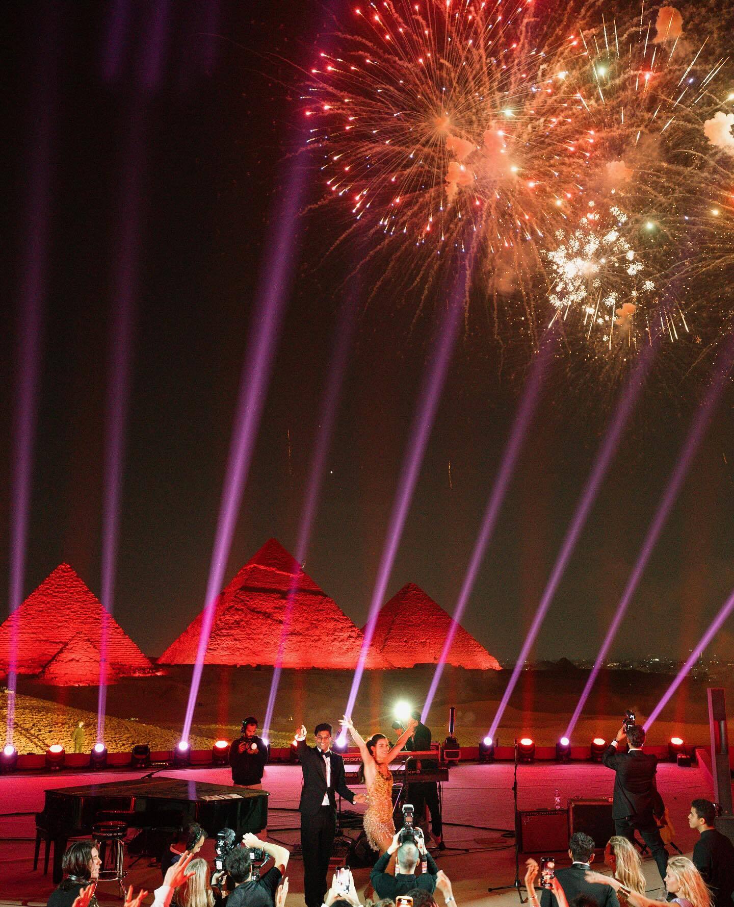 Could have been in space: American billionaire celebrates a lavish wedding at the foot of Egyptian pyramids