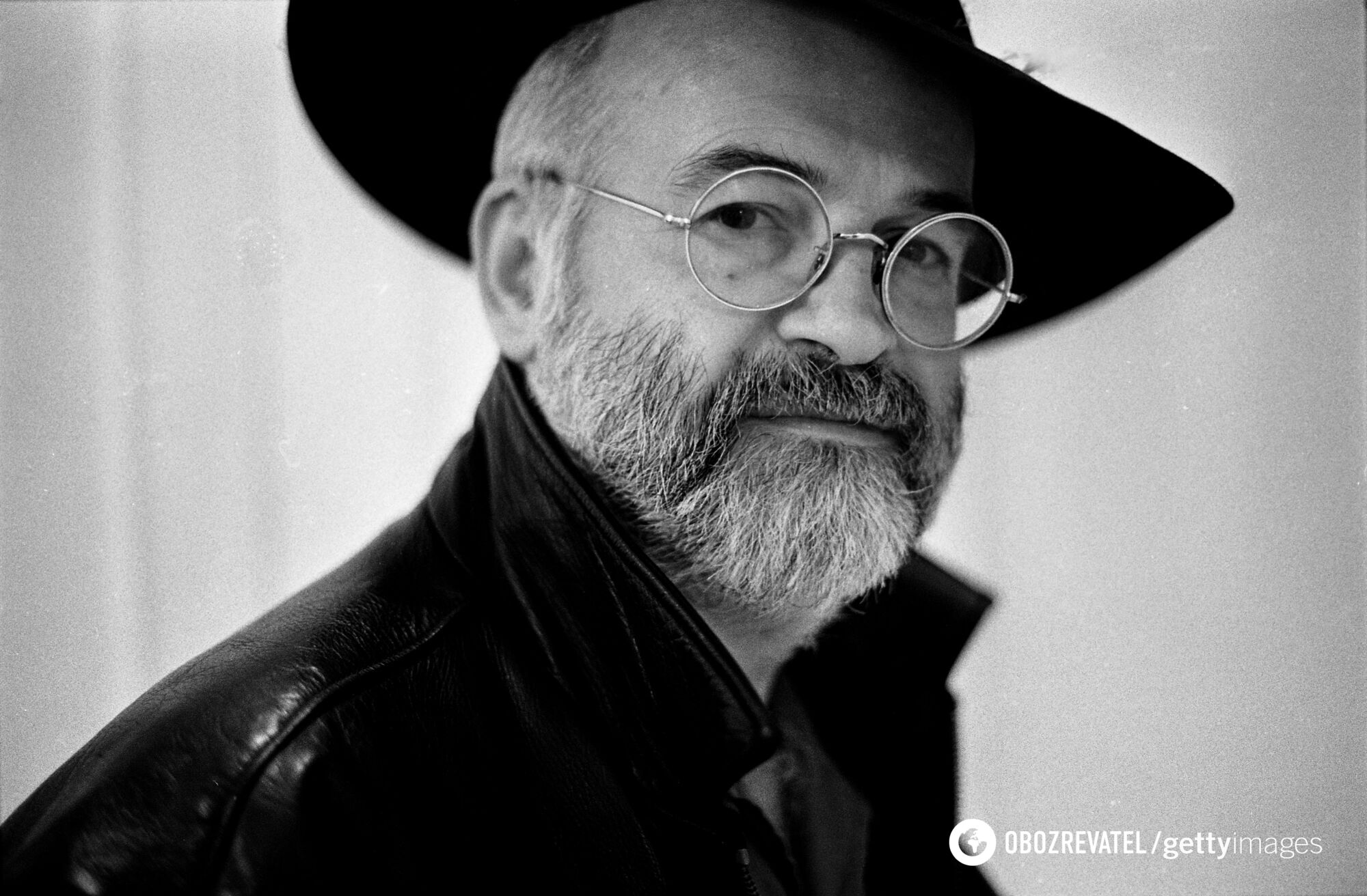 Creator of flat-Earth concept Discworld and a cat worshipper: the most interesting facts about Terry Pratchett