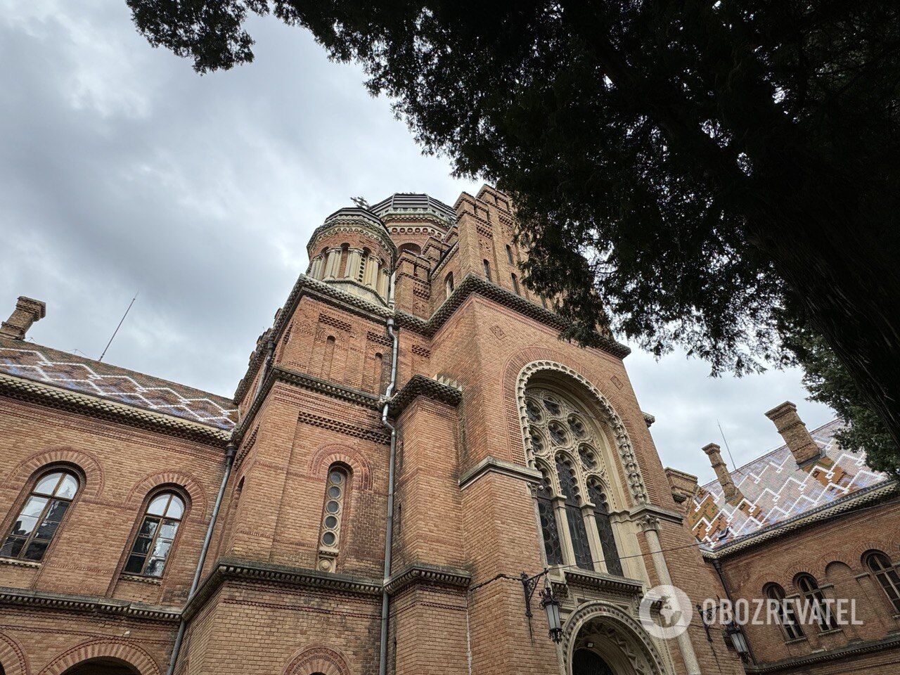 Ukrainian Hogwarts: revealing the secrets of Chernivtsi University