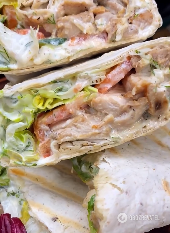 Safe homemade shawarma with chicken: very hearty and quick to make