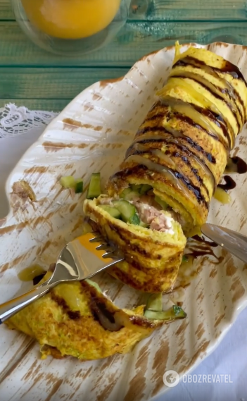 Hearty zucchini roll: how to prepare this versatile dish