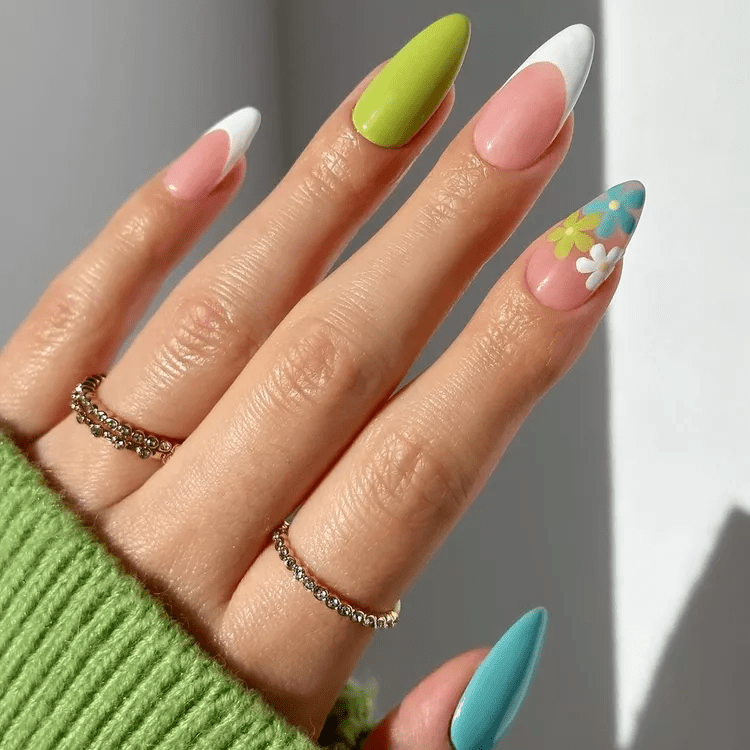 April manicure. 10 fun designs that will cheer you up in rainy weather