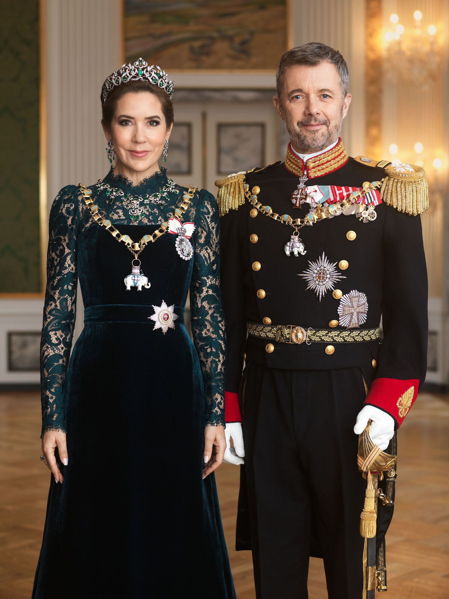 Two separate photos? King Frederick X of Denmark and his wife are also caught up in the Photoshop scandal