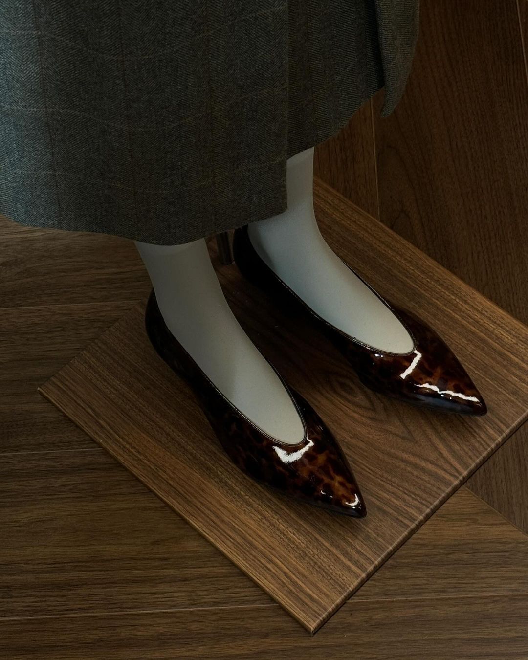 ''Grandma's shoes'' are back: old-fashioned shoes were spotted in the fall-winter 2024/2025 collections