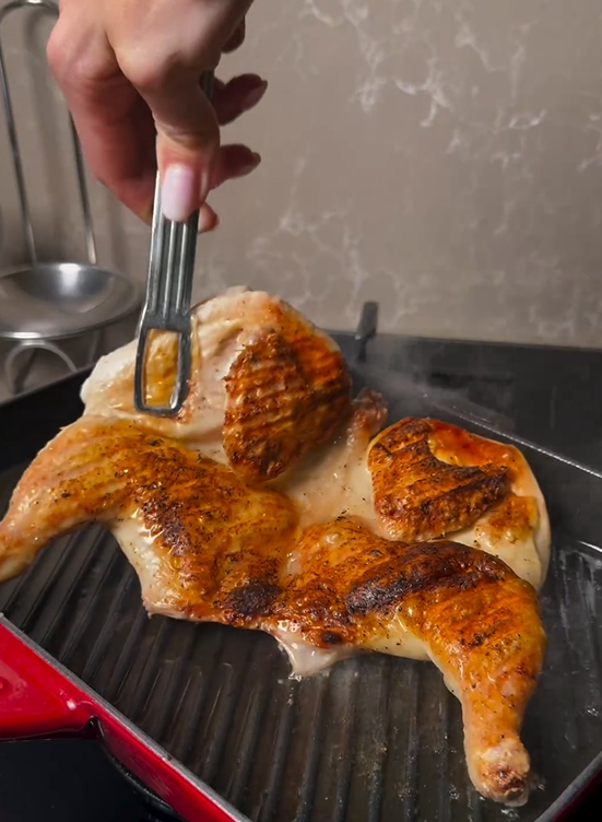 The best pan for char-grilled chicken is named: the meat will turn out perfect