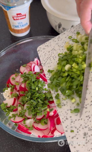 Tasty spring salad that is full of vitamins: what to make with