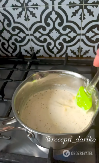 The world's most delicious cheese sauce in 10 minutes: how to cook so that not a drop is left