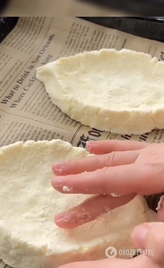 A very simple recipe for khachapuri: you will get real deliciousness