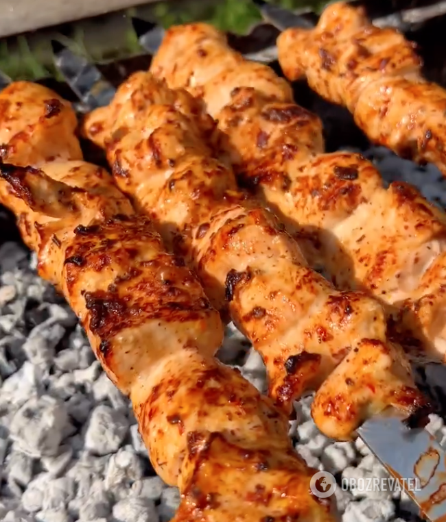 Ready-made chicken kebabs