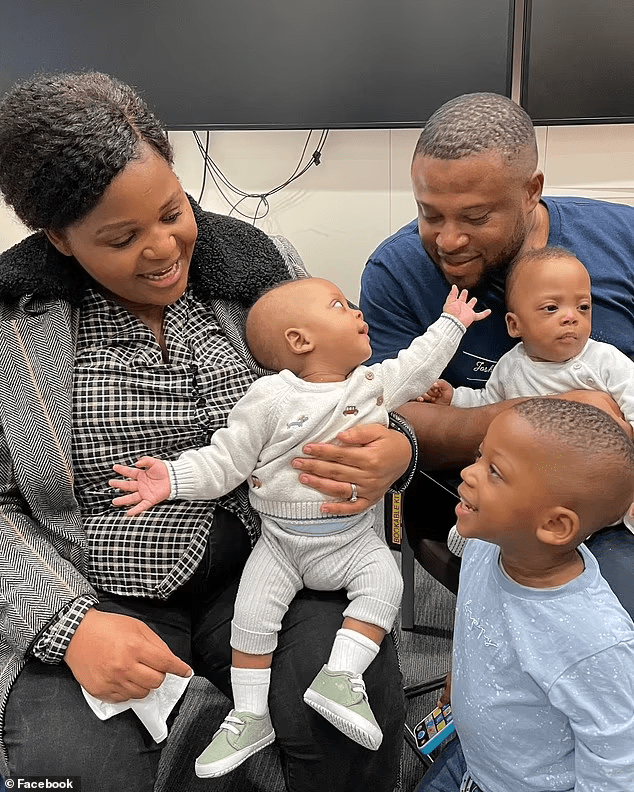 Siamese twins from London, who were separated at three months old, celebrated their first birthday. What Zayne and Zion look like now