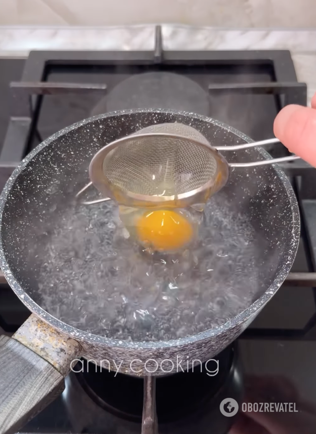 How to cook poached eggs