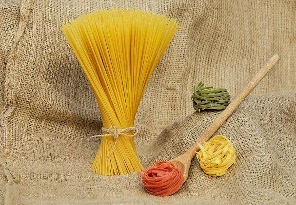 How to cook pasta for dinner in an unusual way