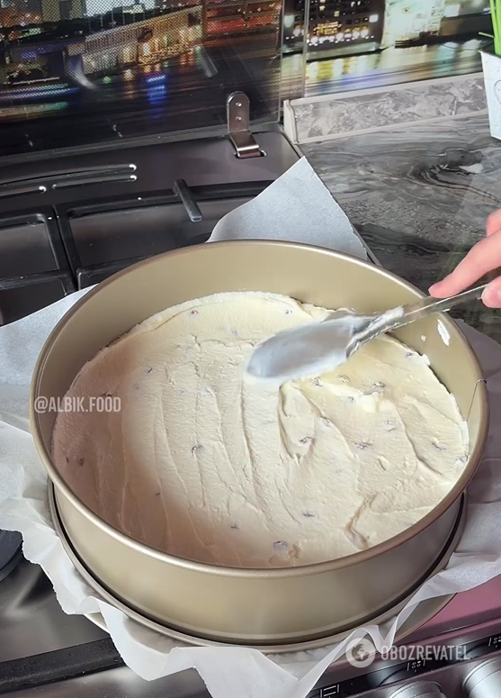 Curd casserole like cheesecake: no need to add flour