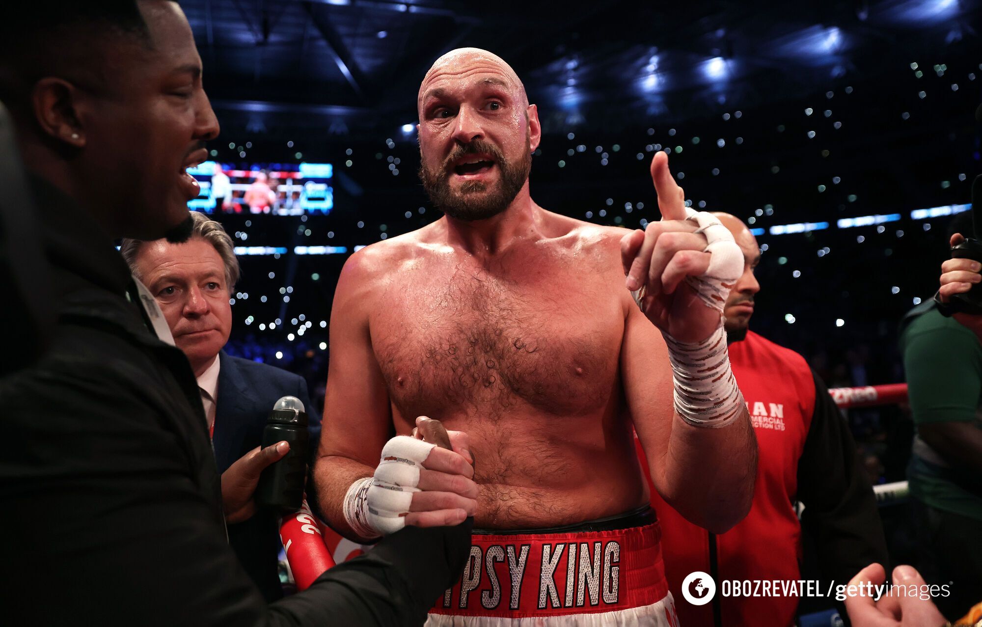 ''There will be blood everywhere'': Fury vows to ''beat the stupid sausage'' Usyk
