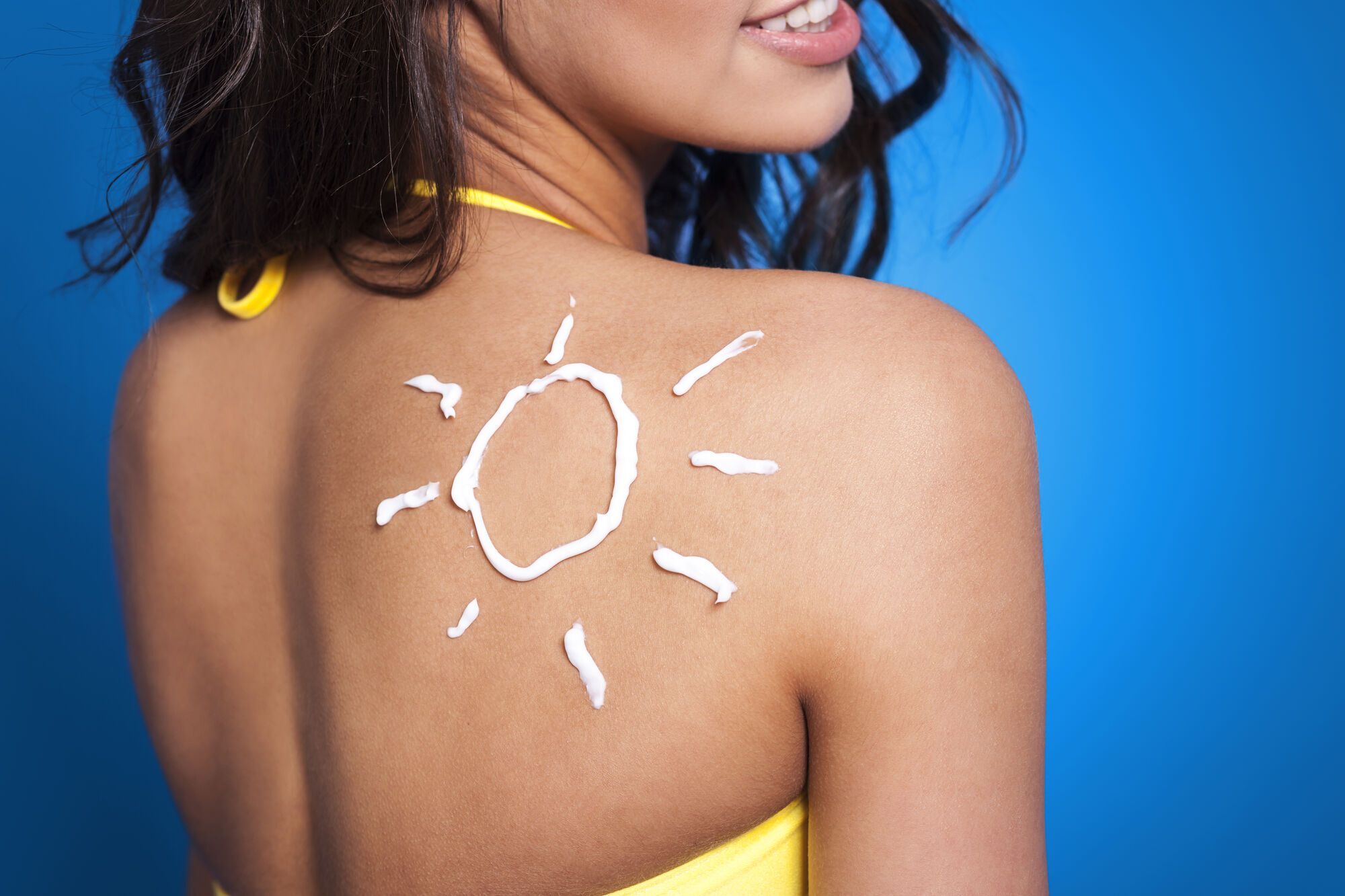 How to apply SPF under makeup: expert tips