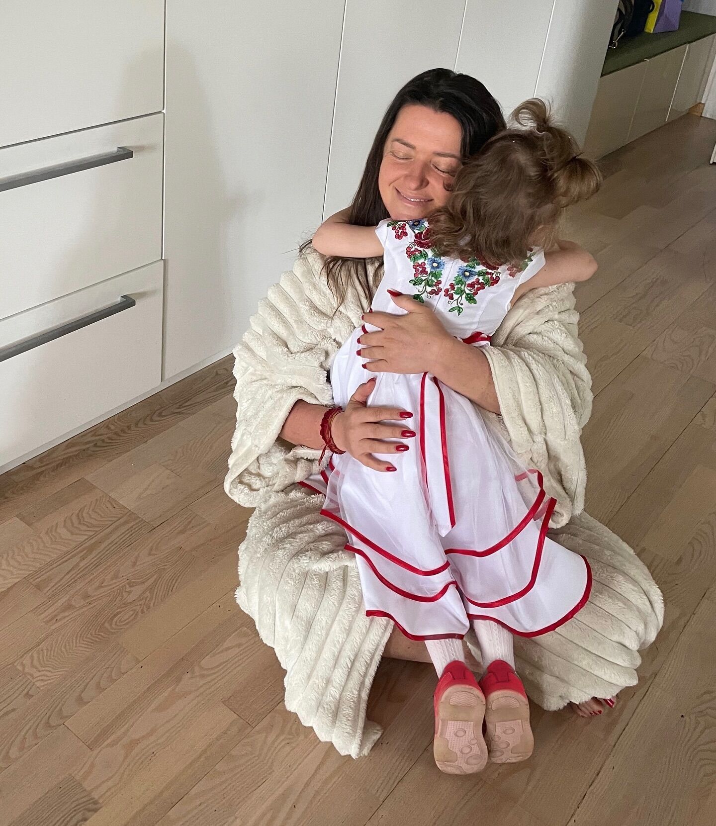 Mohylevska showed her youngest adopted daughter in an embroidered dress without makeup and charmed her subscribers