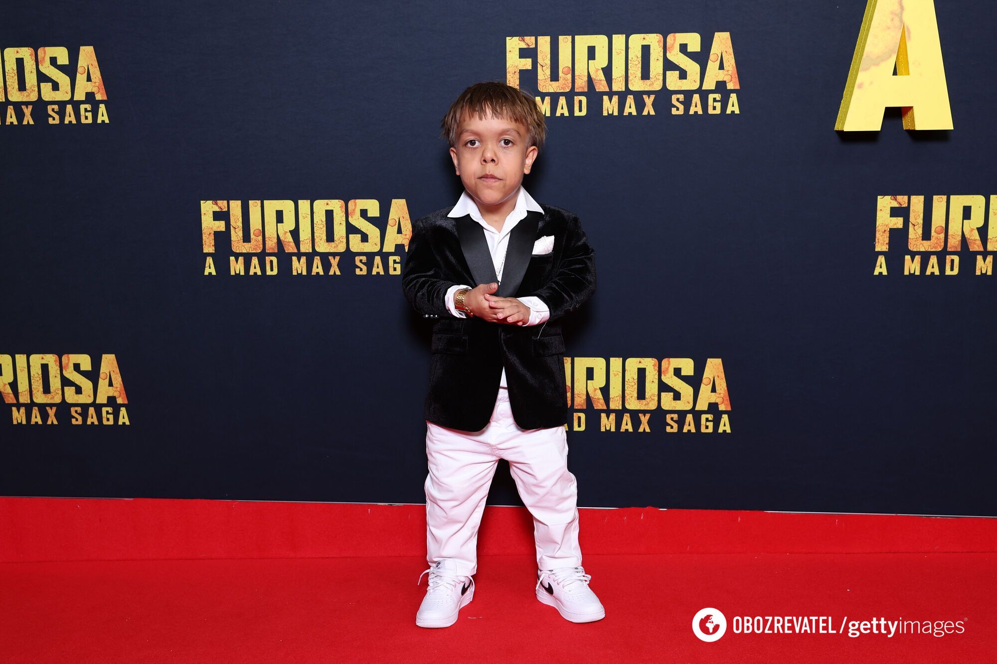 The director of ''Mad Max'' kept his word and filmed a boy who was bullied because of his dwarfism in ''Furiosa''. Trailer