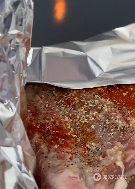 How to bake juicy and lean ribs: the meat will melt in your mouth
