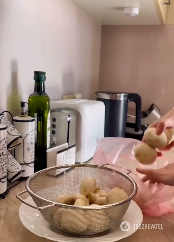 Podstawowe pieczarki pieczone w 20 minut: w czym marynować grzyby?