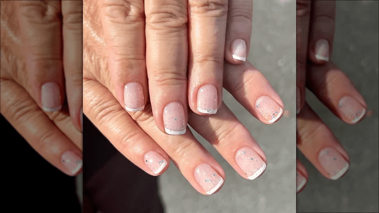 If you're tired of the classics: how to make a glamorous French manicure with just one detail