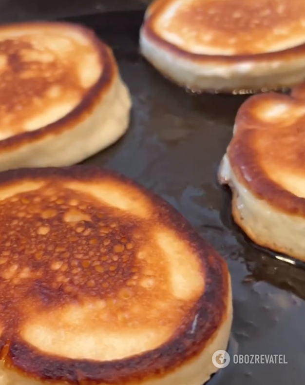 How long to fry pancakes