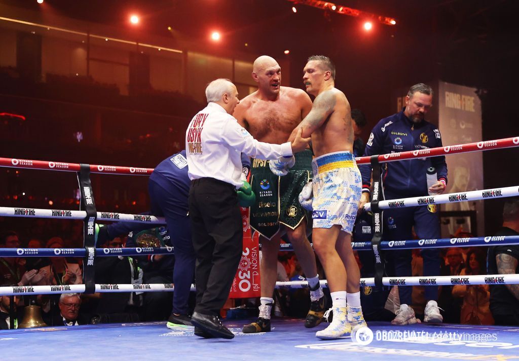 30 seconds of hell: a new video of Fury's knockdown in the fight with Usyk has been published