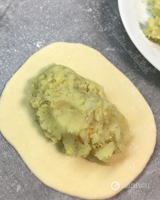 Basic sausage patties in a hurry: fried in a frying pan