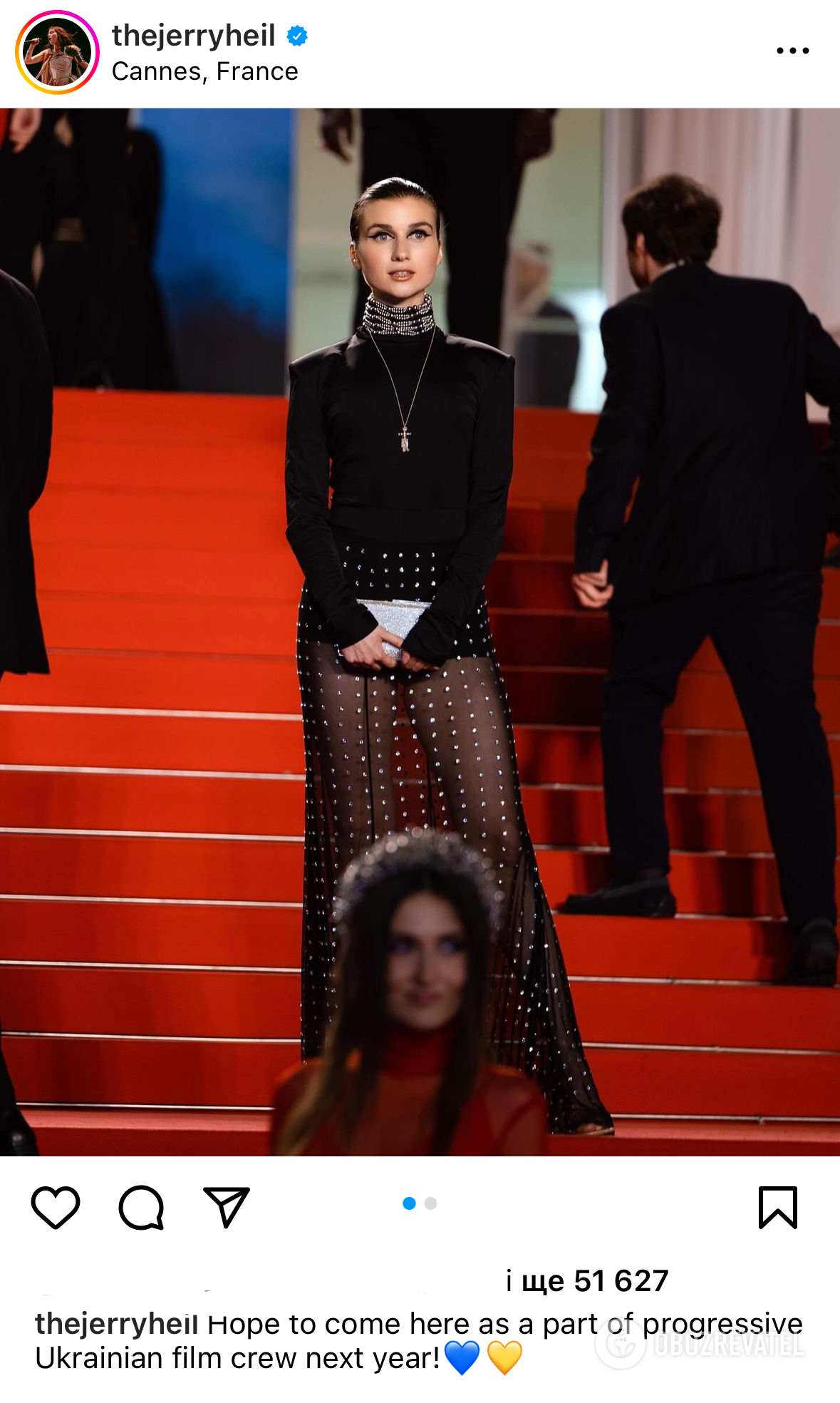 Jerry Heil shows off another look on the Cannes red carpet: the singer appeared in a see-through skirt dotted with rhinestones