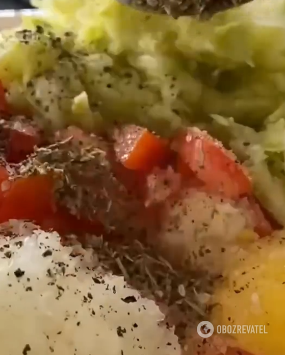 Niedroga zapiekanka z cukinii na obfity lunch: z czym pysznie połączyć to warzywo?