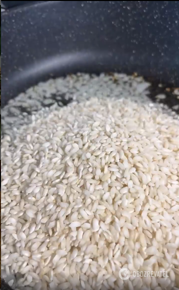 What to cook with rice instead of pilaf: an idea for a delicate crumbly risotto
