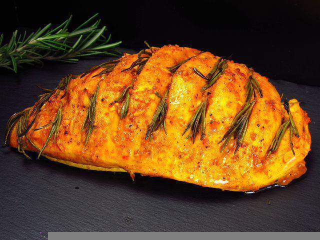 For potatoes, cereals and pasta: spicy chicken fillet in sweet and sour sauce