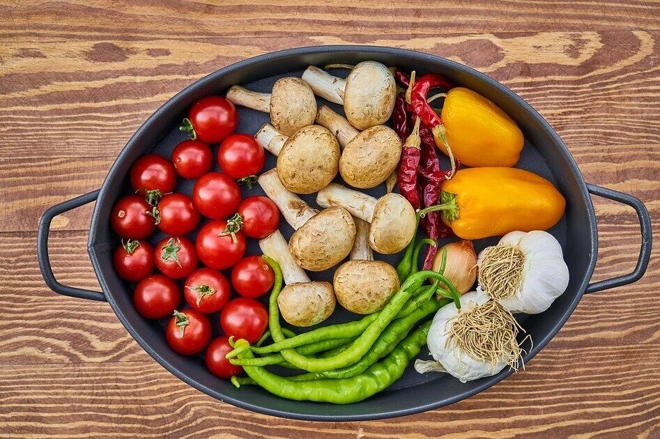 Fried potatoes with vegetables