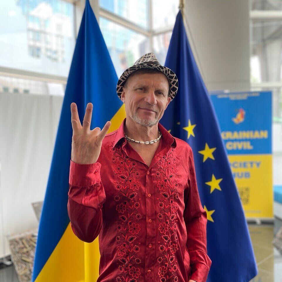 Oleh Skrypka is 60: how the leader of VV became a Ukrainian in France and why yesterday's ''odd sheep'' is criticized because of mobilization and women